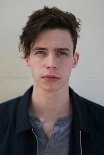 фото Josh Cummins