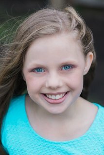 фото Camille Benton