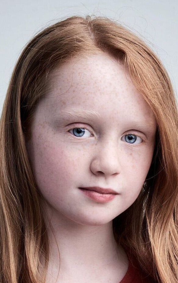 фото Изольт МакКэффри