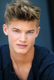 фото Robbie Davidson