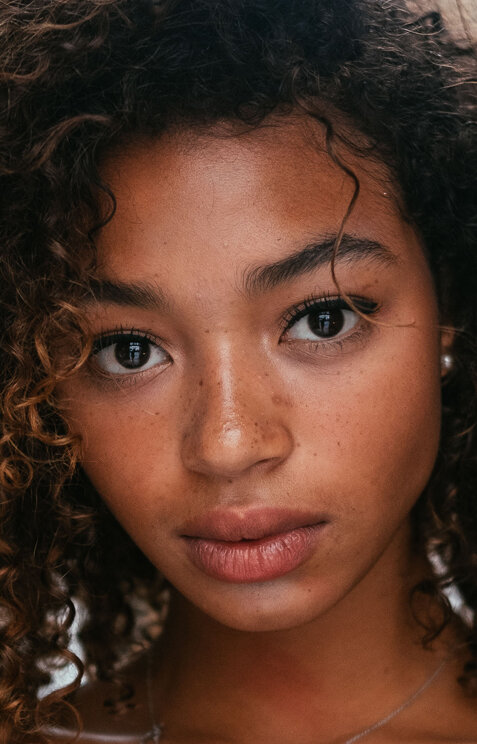 фото Манон Бреш