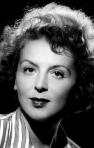 фото Рене Сен-Сир