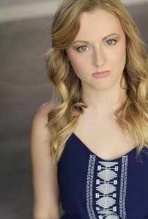 фото Renee Wylder