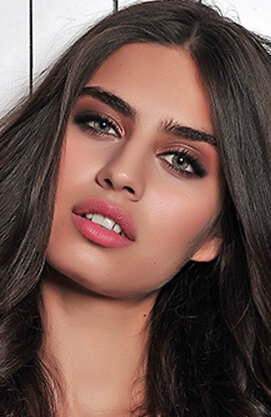 фото Амине Гюльше