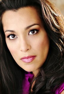 фото Crystal Flores