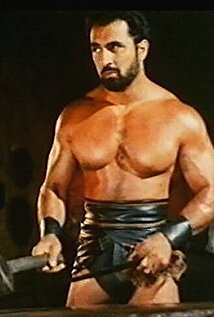 фото Илош Хошаде