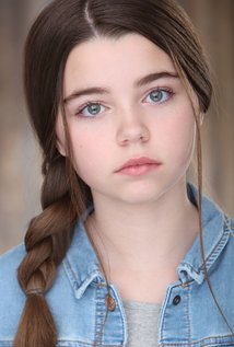 фото Madeline Core