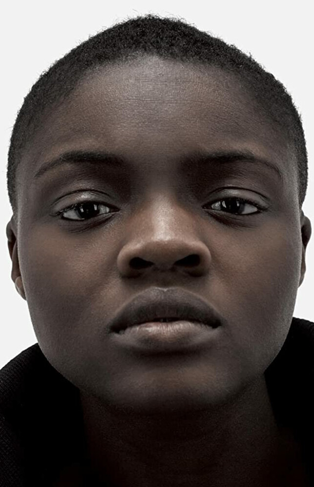 фото Olabisi Kovabel