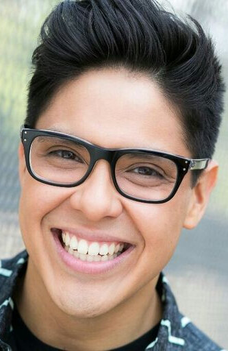 фото Джордж Салазар