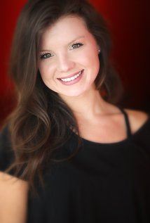 фото Кэролайн Коул