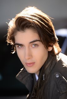 фото Adrian Quinta