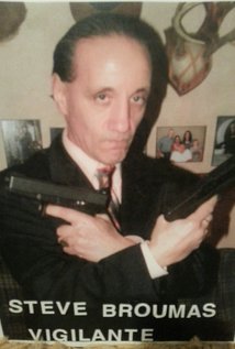 фото Steve Broumas