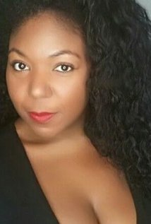 фото Kimberly Medina Courts