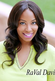 фото RaVal Davis