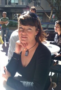 фото Нелл Шофилд