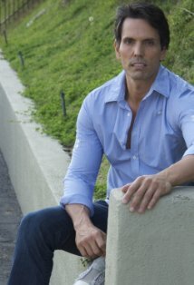 фото Джеймс Костас