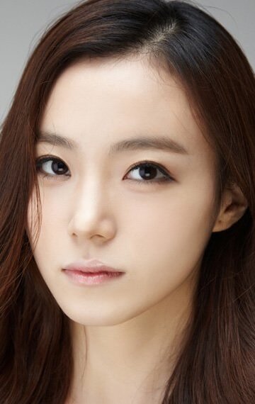 фото Квон Ю-джин