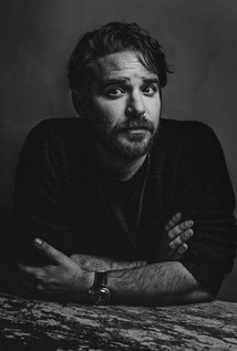 фото Brantley Gutierrez