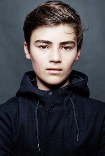 фото Solomon Holder