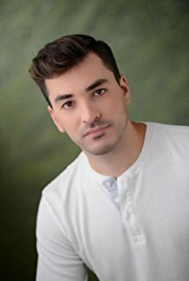 фото Майк Даргатис