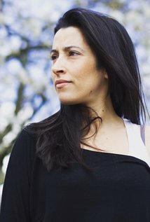 фото Адель Армас