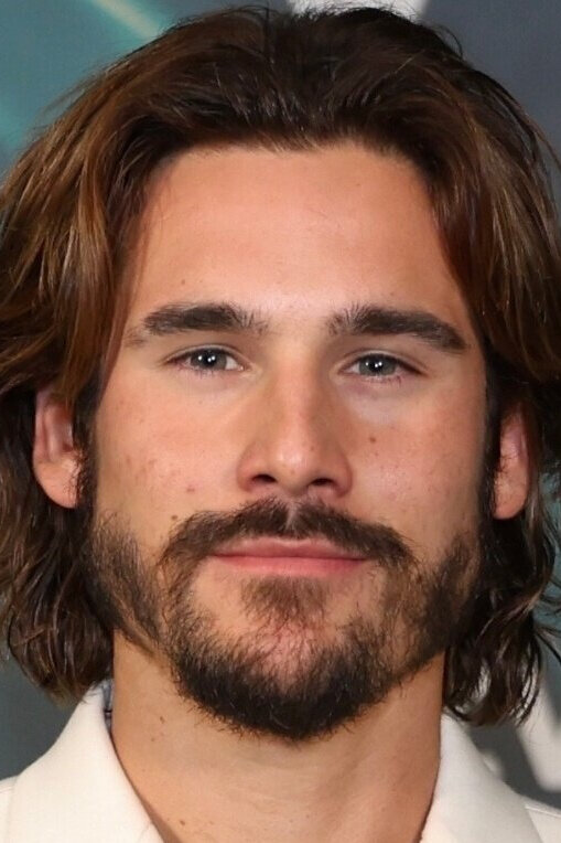 фото Николас Праттес