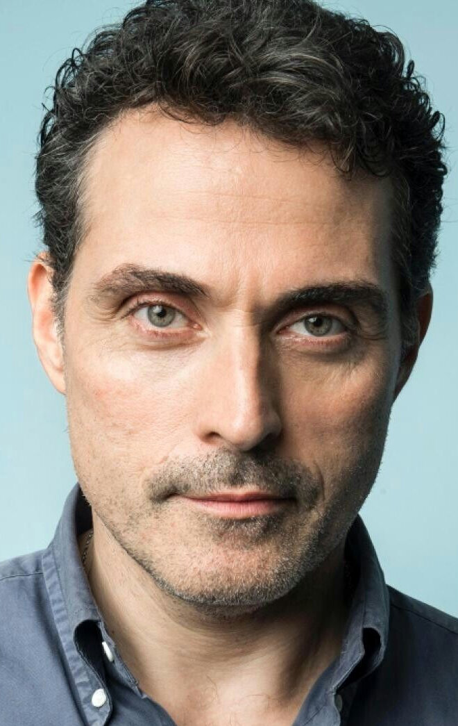 фото Руфус Сьюэлл