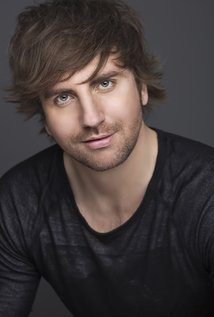 фото Carl Loughlin