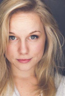 фото Madison Martin