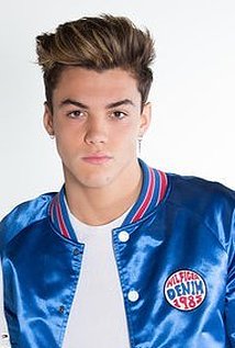 фото Грэйсон Долан