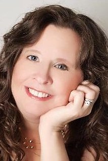 фото Jannell Lewis