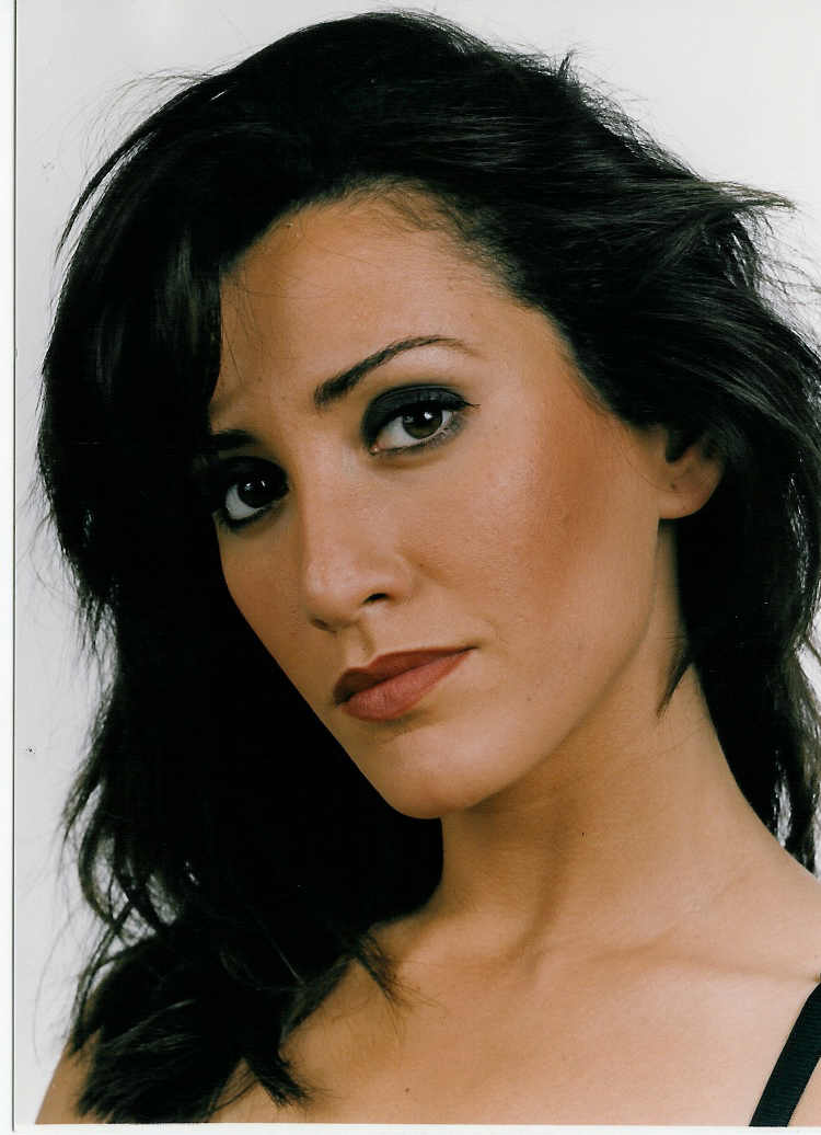 фото Лаура Манья