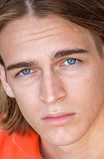 фото Cole Carter