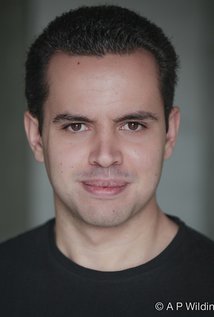 фото Adam Sabatti