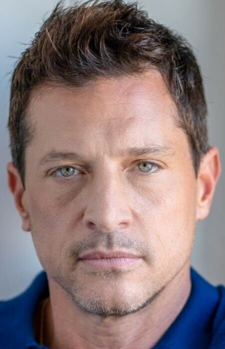 фото Саймон Рекс