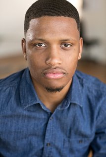 фото Лэнгстон МакАду