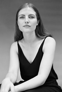 фото Джеми-Ли Мани