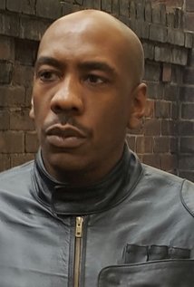 фото Дуглас Эмбри