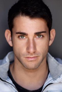 фото Мэттью Теодору