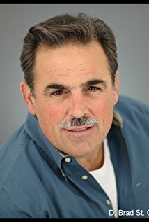 фото D. Brad St. Cyr