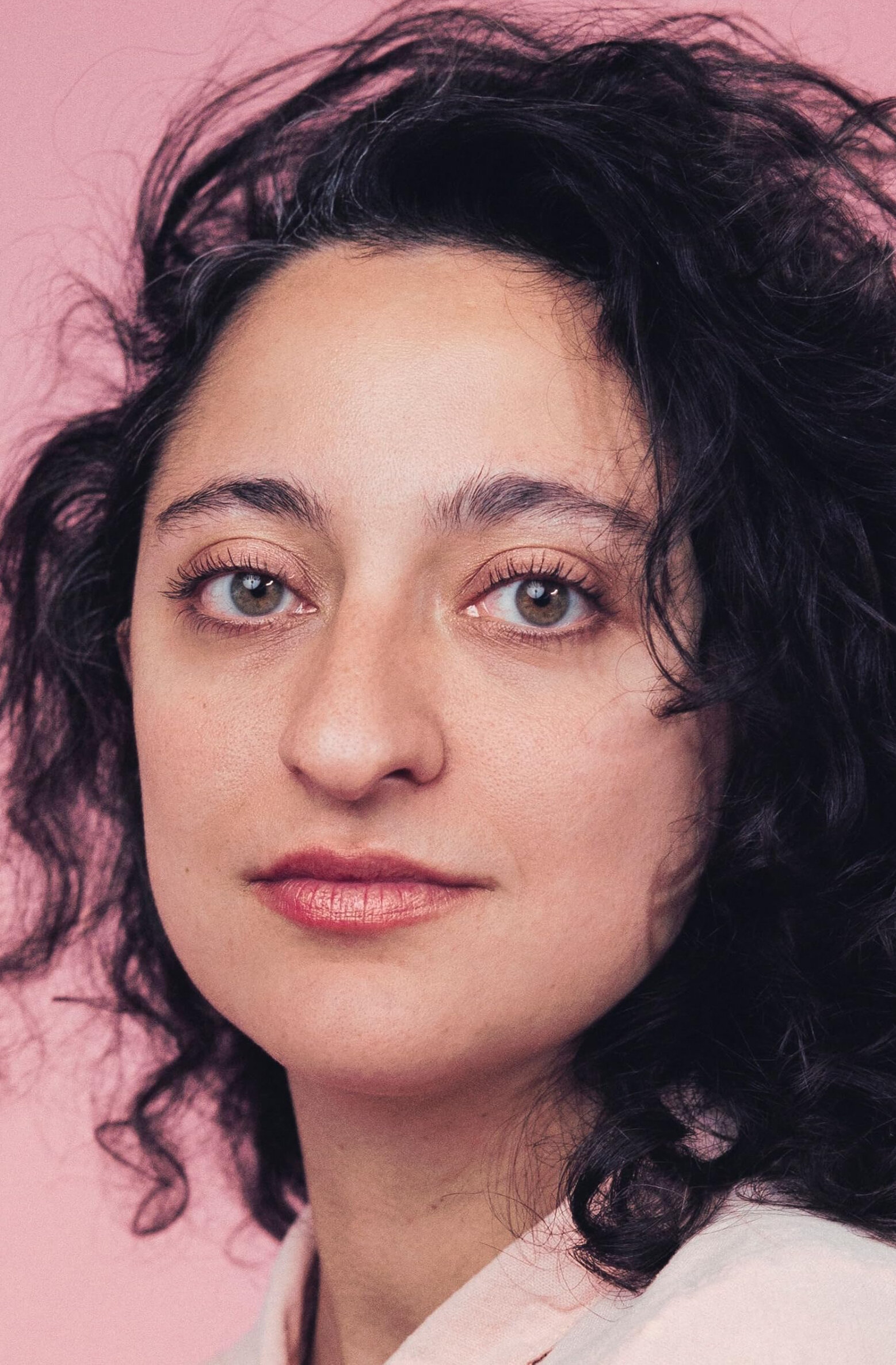 фото Митра Джухари