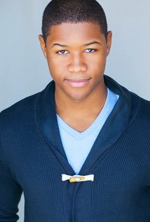 фото Люк Тенни