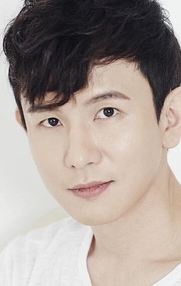 фото Ким Ри-у