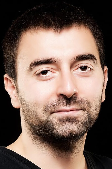 фото Джем Услу