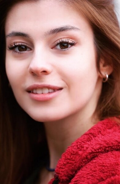 фото Элиф Доган