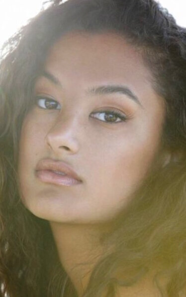 фото Mina Tobias