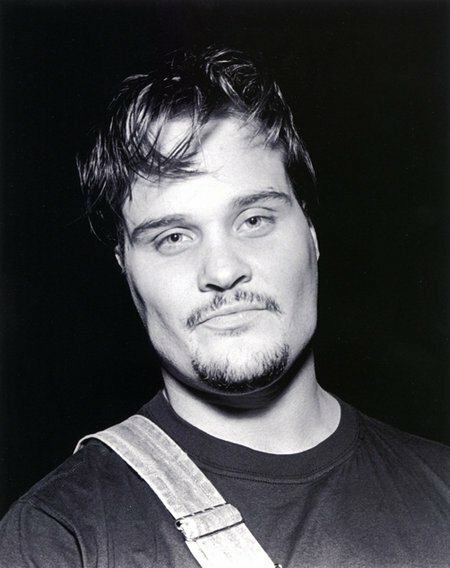 фото Томми Нохилли