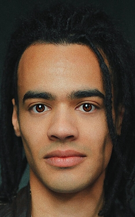 фото Джошуа Синклер-Эванс