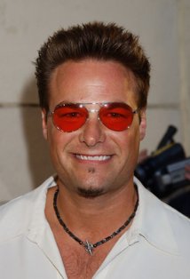 фото Адам Баратта