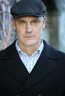 фото Darren Tassell